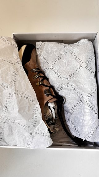 Zapatillas  de mujer Hispanitas Talla 40.