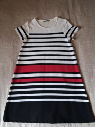 Vestito Stradivarius a righe