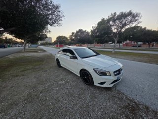 Mercedes-Benz Clase CLA 2015