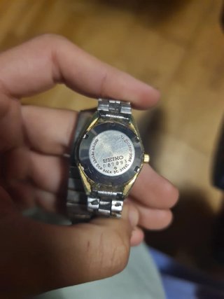 Reloj Seiko 5 Automático Dorado y plateado