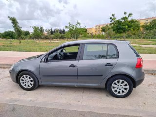 Volkswagen Golf 2005