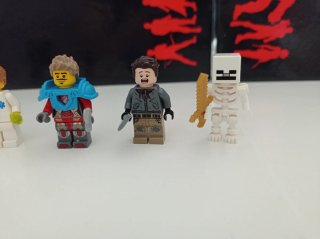 Lote 11....... figuras Lego