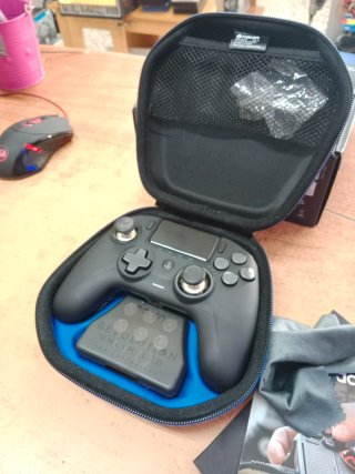 MANDO PS4 NACON REVOLUTION UNLIMITED PRO