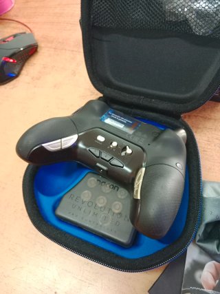 MANDO PS4 NACON REVOLUTION UNLIMITED PRO