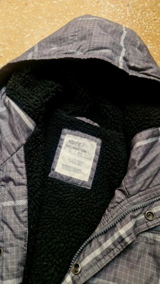 Chaqueta Bomber XDYE con Capucha Gris