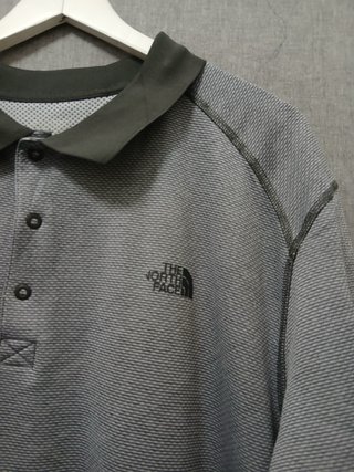 the north face tshirt size XL grey