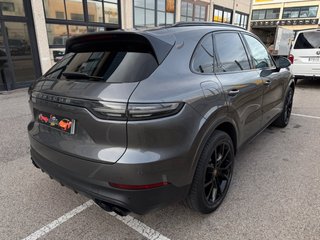 PORSCHE Cayenne EHybrid