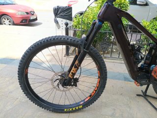 Bicicleta eléctrica Megamo Crave 05