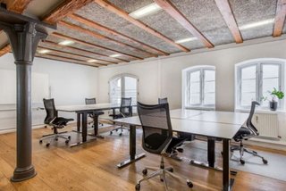 Oficina en alquiler en Les Tres Torres en Barcelona
