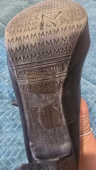 Zapatos tacón alto MARIAMARE negros