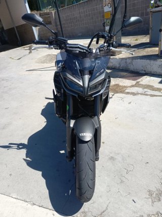 Yamaha MT09 Gris