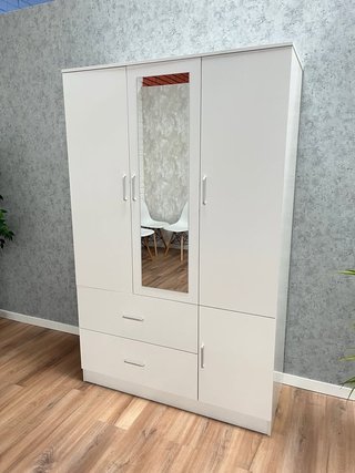 Armario 3 puertas blanco última unidad