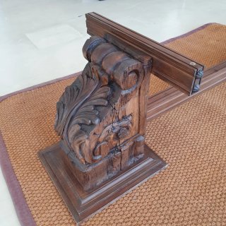 Mesa de Centro de Madera con un gran diseño.