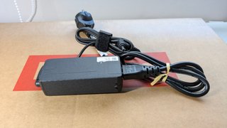 Portátil Lenovo IdeaPad Slim 3 15AMN8 Ryzen 5 7520