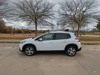Peugeot 2008 2018 gasolina 110cv