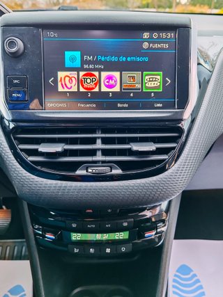 Peugeot 2008 2018 gasolina 110cv