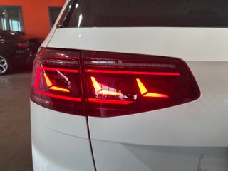 Volkswagen PASSAT 1.4 HYBRID 218 GTE EXECUTIVE (2022)