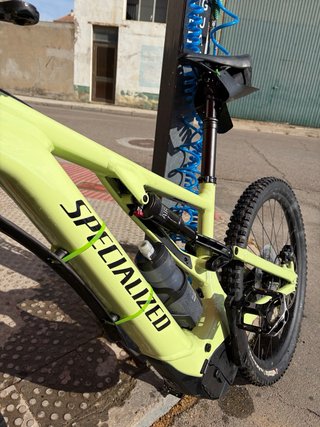 Bicicleta Eléctrica Specialized TurboLevo Alloy3