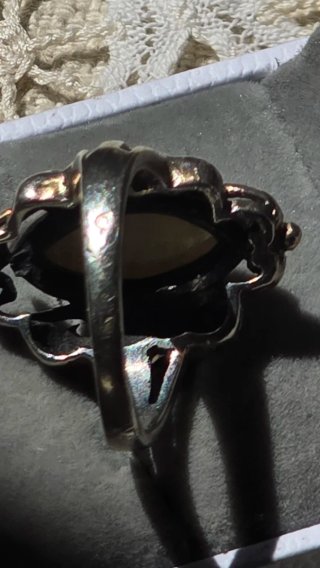 Anillo antiguo de  Plata con Piedra Lunar
