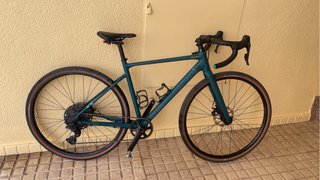Bicicleta Gravel cube neuroad 2025. TALLA S