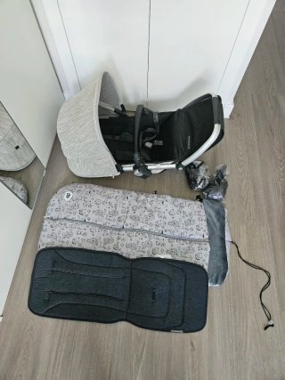 Uppababy Vista v2 con Accesorios