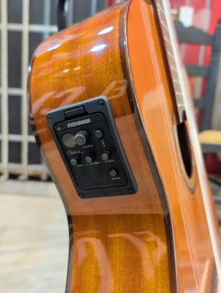 Guitarra Clásica Málaga Electrificada