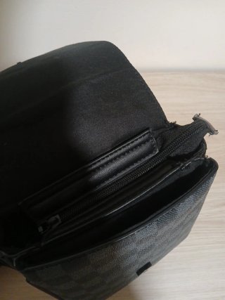 Bolso Louis Vuitton gris
