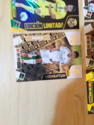 Cromos Adrenalyn XL 2025-26
