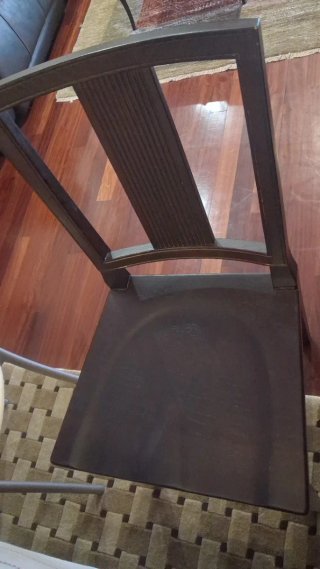 Mesa comedor madera maciza + 6 sillas. GRANDE.