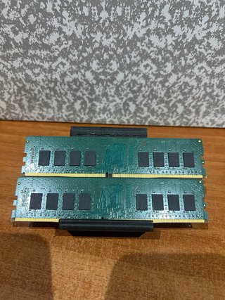 2x Crucial 16GB DDR4-3200 UDIMM RAM