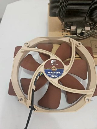 Disipador CPU Noctua NH-U14S.
