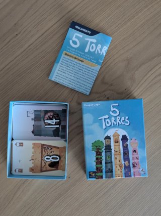 5 Torres (Juego de mesa)