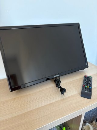 Manta TV 12V 22 Negra