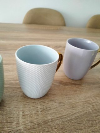 Set de 4 tazas de porcelana texturizadas