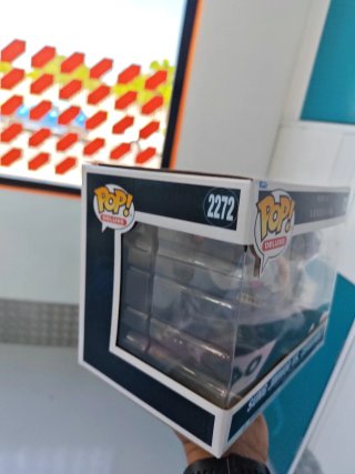 Funko Pop! Solo Leveling Sung Jinwoo vs. Cerberus