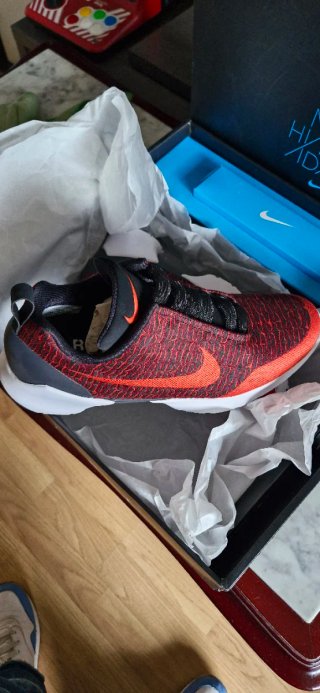 Nike HyperAdapt 1.0 Caja nuevas sin uso (electric)