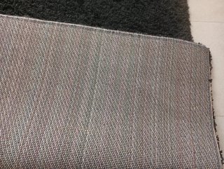 Alfombra negra poliéster