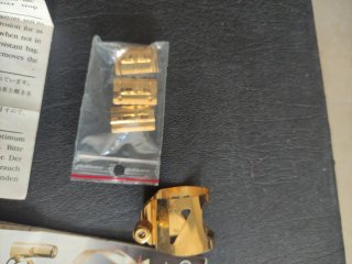 Abrazadera Vandoren Optimum Saxo Alto