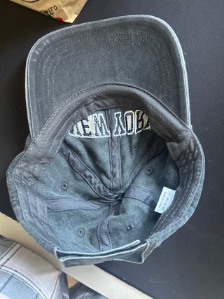 Gorra New York Est. 1624 Gris