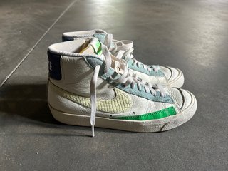 Nike Blazer Mid 77 Multicolor