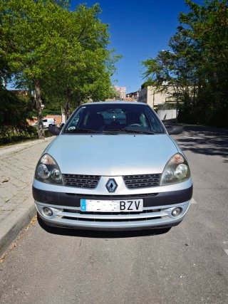 Renault Clio 1.2 75cv Expression 2002
