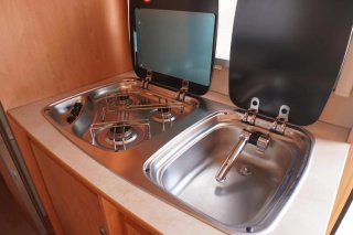 Caravana Caravelair 486