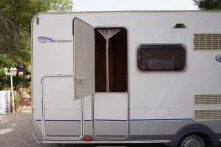 Caravana Caravelair 486