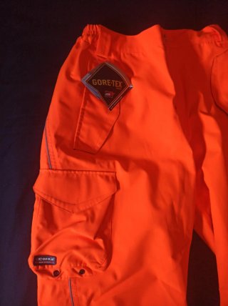 Pantalón reflectante naranja sin estrenar