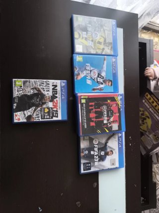 Lote 7 Videojuegos PS4: FIFA y NBA