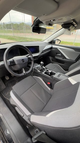 Opel Astra 2023