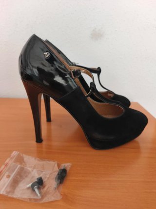 Zapatos de tacón Maria Mare negros