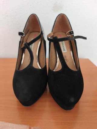 Zapatos de tacón Maria Mare negros