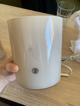Lámpara de mesa DEJSA Ikea.