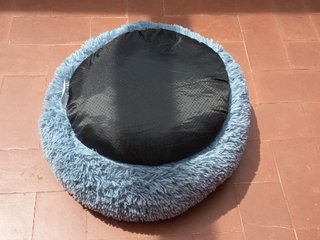 Cama para mascotas suave y cómoda
